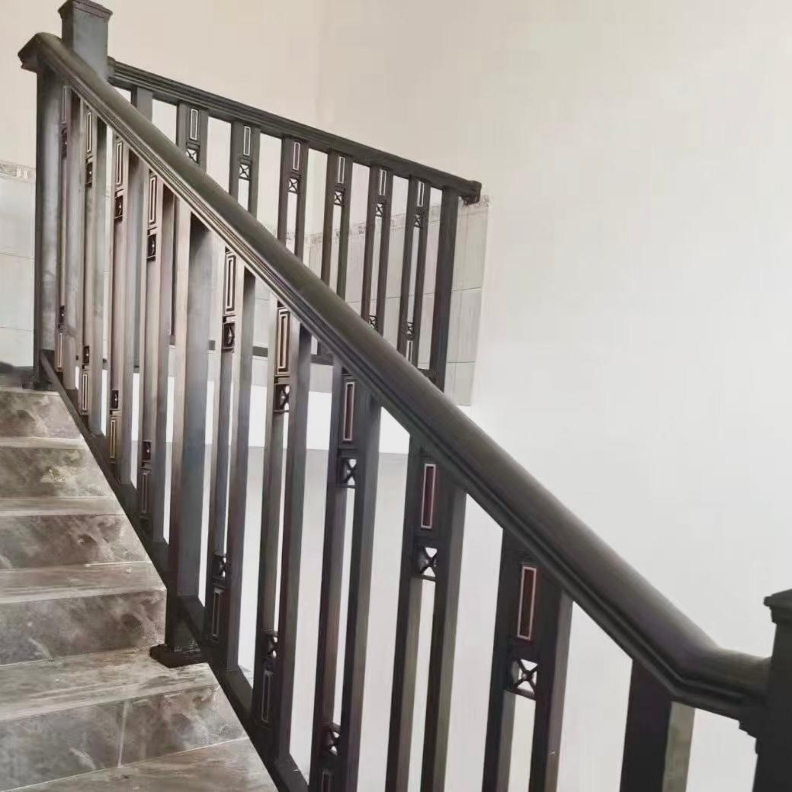 STEEL IN CONSTRUCTION